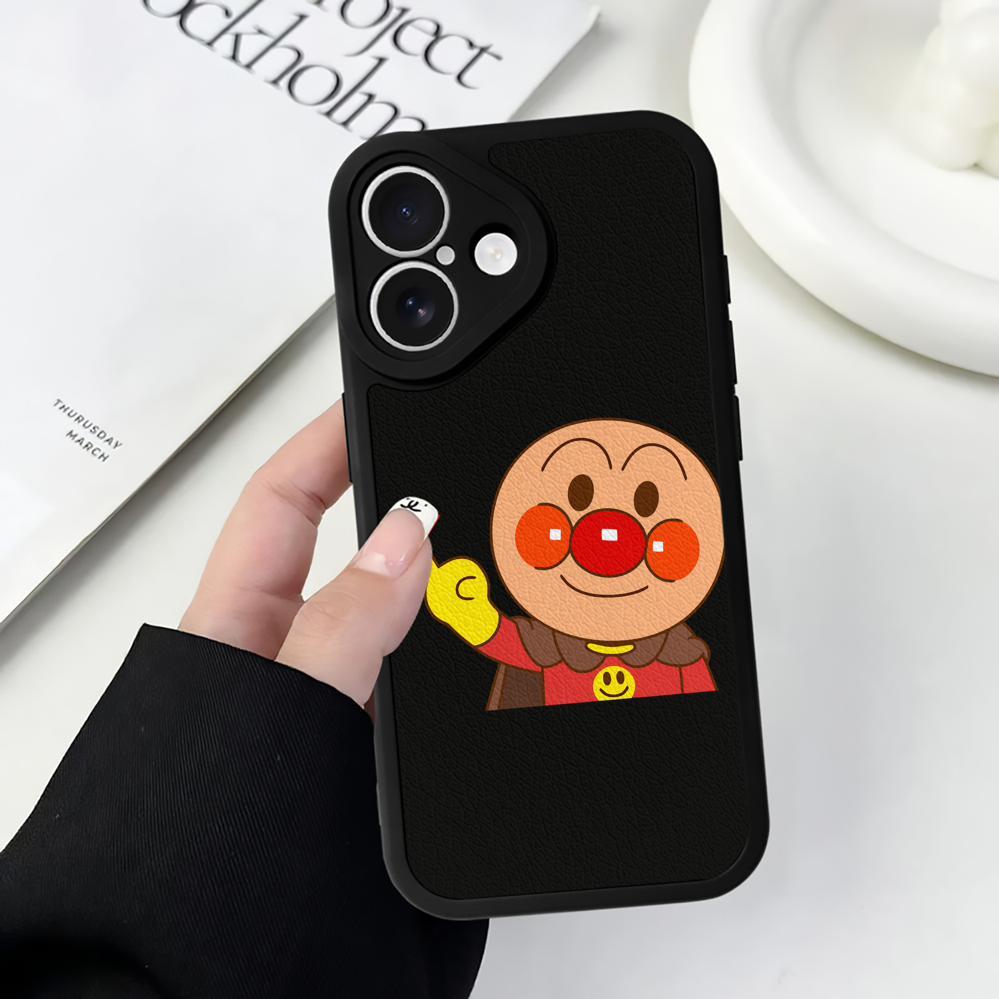 （画像用） アンパンマン Anpanman 【iPhone 16シリーズ対応】シリコンスマホケース（レザー調） 材質：シリコン